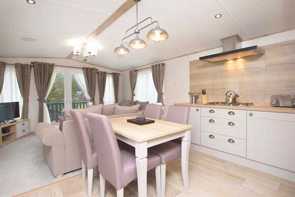 Platinum 2 Bed Caravan (Pet) - Drimsynie Holiday Village, Lochgoilhead, on the Drimsynie Estate, Argyll