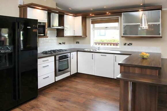 Luxury Lodge 3 Bed Hot Tub - Drimsynie Holiday Village, Lochgoilhead, on the Drimsynie Estate, Argyll