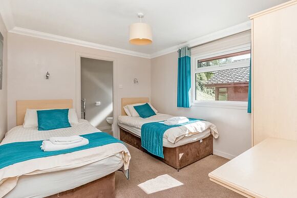 Lapwing Premier Spa Lodge