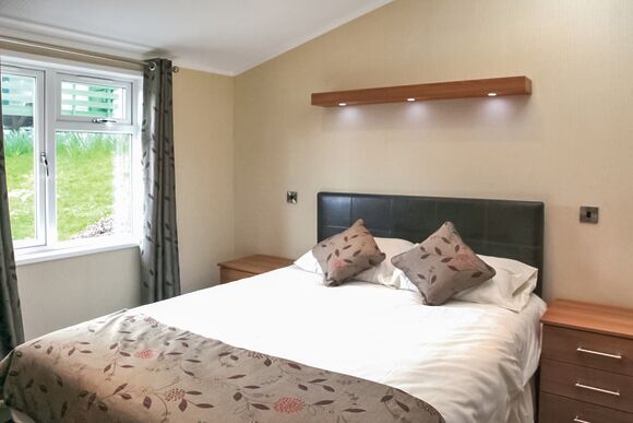 Typical Albatross 3 Spa Lodge