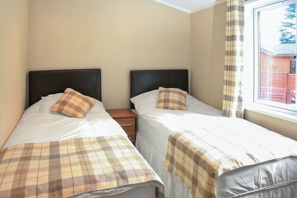 Typical Albatross 3 Spa Lodge