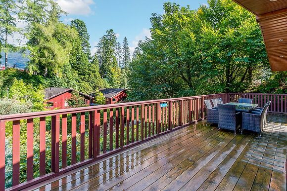 Luxury 4 bed Hot Tub Lodge (Pet) - Drimsynie Holiday Village, Lochgoilhead, on the Drimsynie Estate, Argyll
