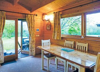 Badger Lodge - Goodiford Mill Lakes, Kentisbeare, Nr Cullompton