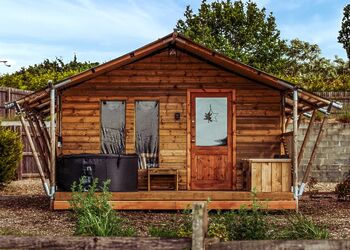 Willow Hideaway Hut - Goosedale Lodges, Nottingham