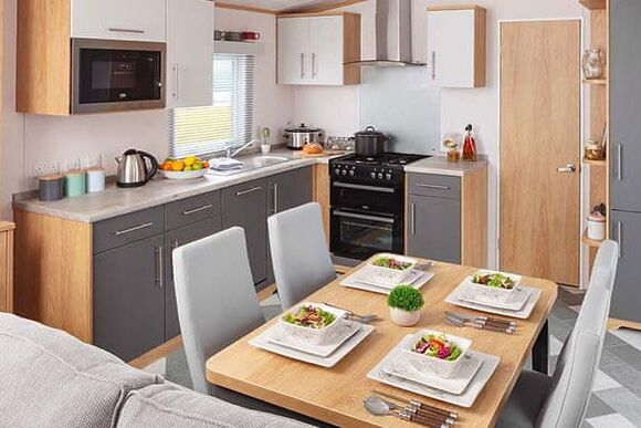 Carnaby Silverdale - Golden Sands Holiday Park, Cresswell beach