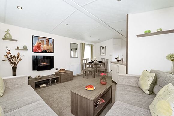 Leven - Grannie&rsquo;s Heilan&rsquo; Hame, Embo, Sutherland