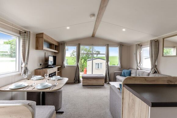 Silver Caravan with parking - Grannies Heilan Hame, Embo, Sutherland