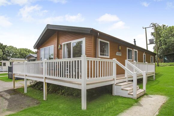 Prestige Lodge with parking, ensuite & decking P, Prestige Lodge with parking, ensuite & decking - Grannies Heilan Hame, Embo, Sutherland