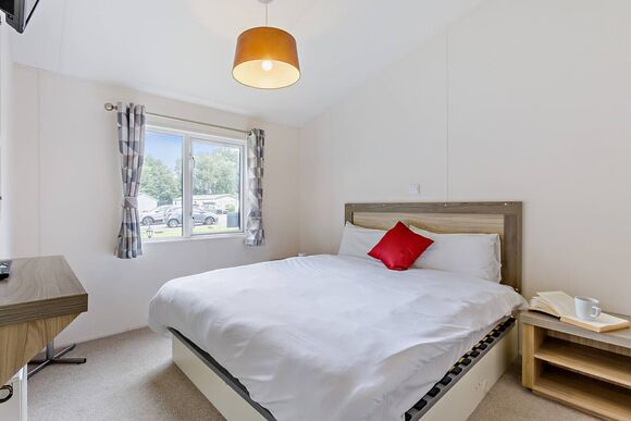 Prestige Lodge with parking, ensuite, decking & SV - Grannies Heilan Hame, Embo, Sutherland