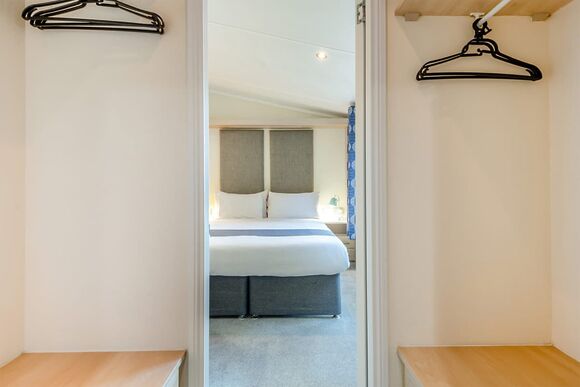 Superior Lodge with parking, ensuite & decking - Grannies Heilan Hame, Embo, Sutherland