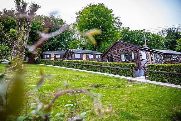 Grattons Cedar Lodges, Berrynarbor, Ilfracombe