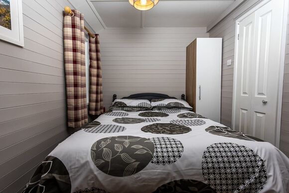 Croyde Lodge - Grattons Cedar Lodges, Berrynarbor, Ilfracombe