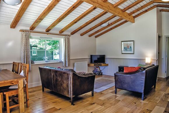 Great Wood Lodge - Great Wood Lodges, Flaxton, York