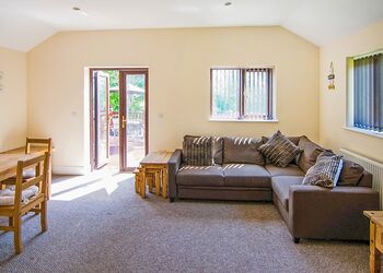 Typical Sycamore Lodge