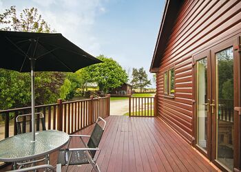 Typical Sycamore Lodge