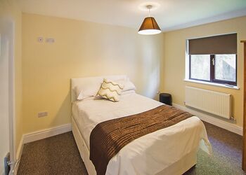 Typical Sycamore Lodge