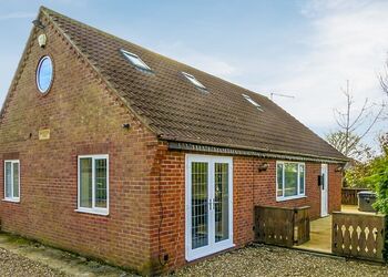 Ash Cottage - Great Hatfield Lodges, Aldbrough