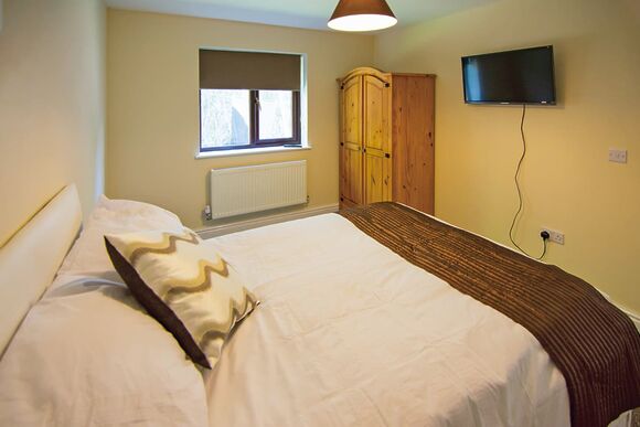 Typical Sycamore Lodge