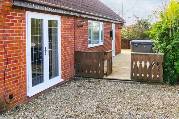 Ash Cottage - Great Hatfield Lodges, Aldbrough