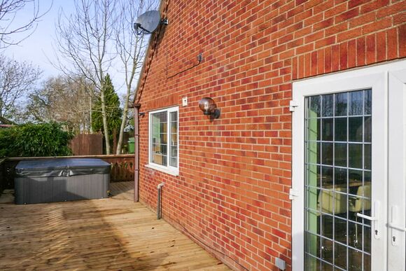 Ash Cottage - Great Hatfield Lodges, Aldbrough