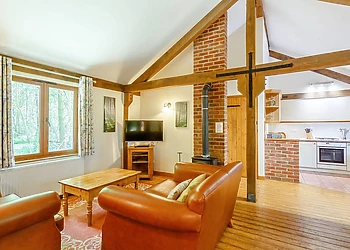 Gardeners Lodge (Pet Friendly)