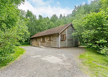 Gardeners Premier (Pet Friendly) 