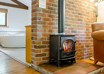 Poachers Premier (No Pets) 