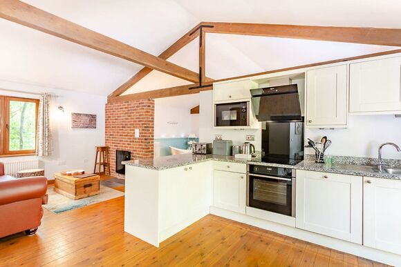 Hunters Lodge - Griffon Forest, Flaxton, York