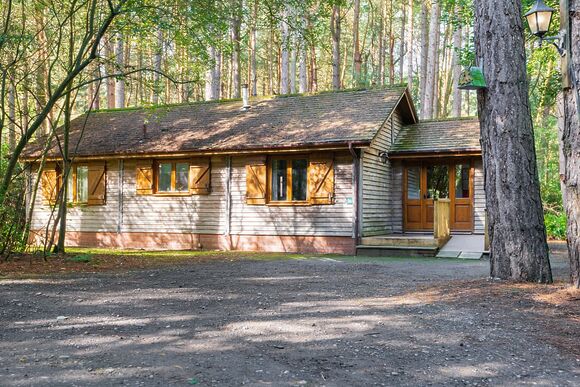 Keepers Lodge - Griffon Forest, Flaxton, York