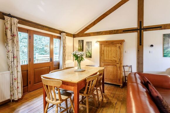 Woodmans Lodge (Pet Friendly) - Griffon Forest, Flaxton, York