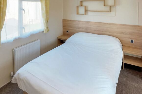 Gold  2 Caravan with Decking sleeps 4 - Dawlish Golden Sands, Dawlish