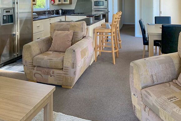 Cascade Lodge 2 - Gwalia Falls, Tresaith Beach, Cardigan, Ceredigion