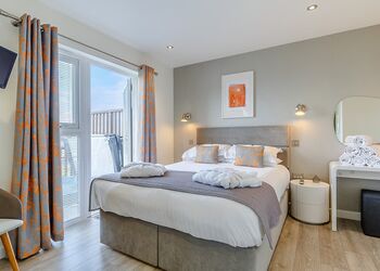 8 Person Signature Lodge (Pet) - Gwel an Mor, Feadon Lane, Portreath