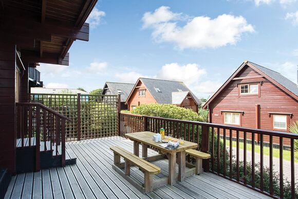 6 Person Scandinavian Hot Tub Lodge - Landal Gwel an Mor, Feadon Lane, Portreath