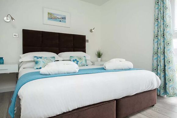 6 Person Scandinavian Kinder Lodge (Pet) - Gwel an Mor, Feadon Lane, Portreath