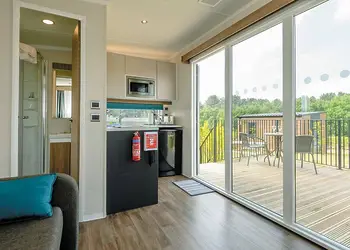 Lakeview Pod VIP
