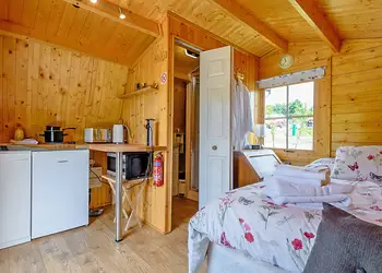 Lakeside Pod Plus 