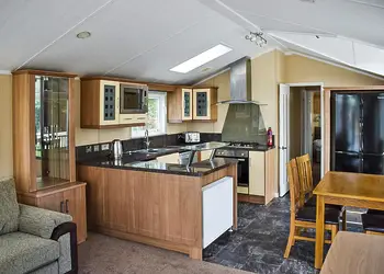 Aintree - Hamlet Rise, Arnold