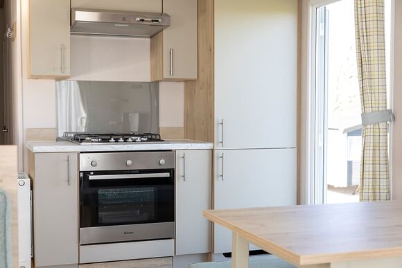 Gold  3 Caravan with Decking (Pet) - Hart&rsquo;s, Leysdown, Isle of Sheppey