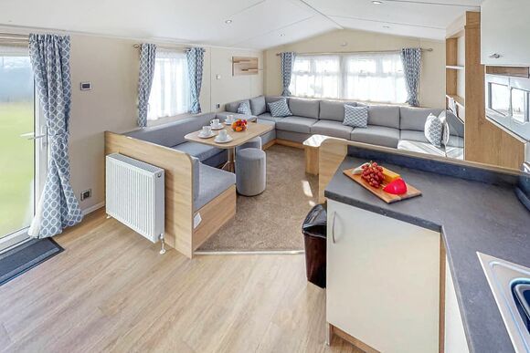 Silver  2 Caravan - Hart&rsquo;s, Leysdown, Isle of Sheppey