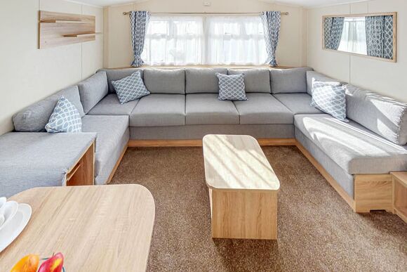 Silver  2 Caravan - Hart&rsquo;s, Leysdown, Isle of Sheppey