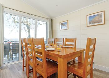 Austen Premier - Hawkchurch Resort and Spa, Axminster