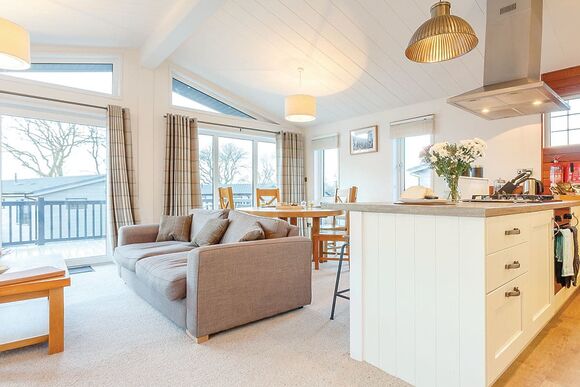 Quinn Premier - Hawkchurch Resort and Spa, Axminster