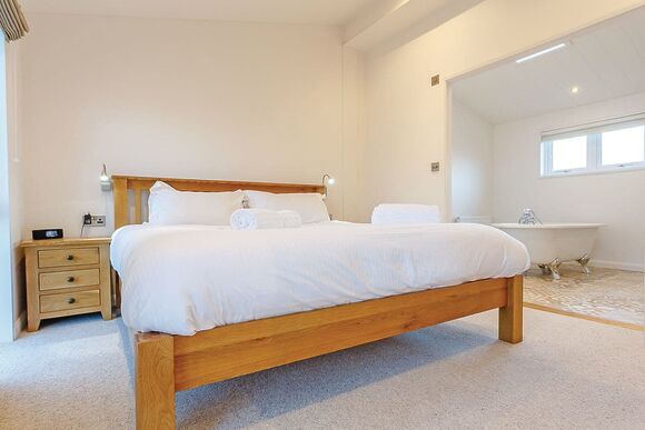 Quinn Premier - Hawkchurch Resort and Spa, Axminster