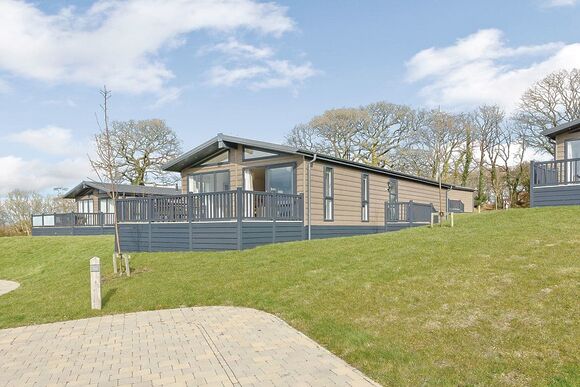 Hardy Premier - Hawkchurch Resort and Spa, Axminster