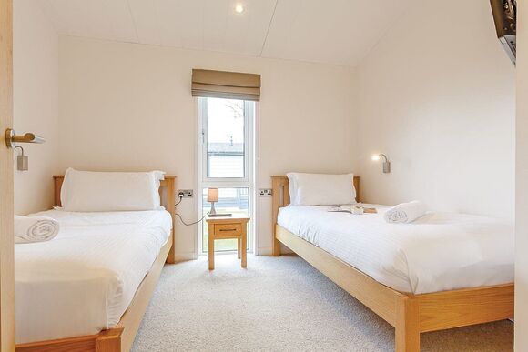 Hardy Premier - Hawkchurch Resort and Spa, Axminster