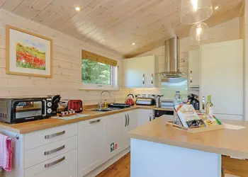 Honeysuckle Lodge - Hazelhurst Lodges, Ashover