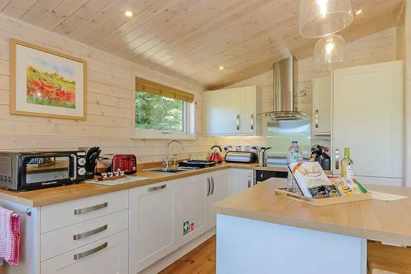 Honeysuckle Lodge - Hazelhurst Lodges, Ashover