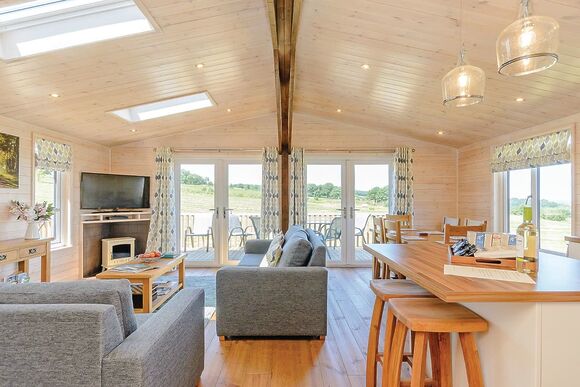 Bramble Lodge - Hazelhurst Lodges, Ashover