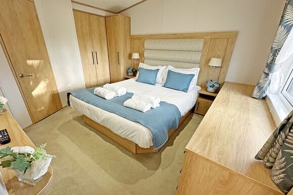 Luxury 2 bedroom holiday home with hot tubPet Friendly - Herdwick Croft, Bassenthwaite, near Keswick